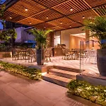 Oz Hotel Luxury