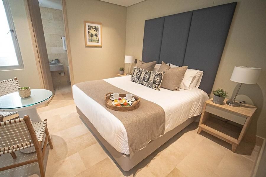 Oz Luxury Hotel