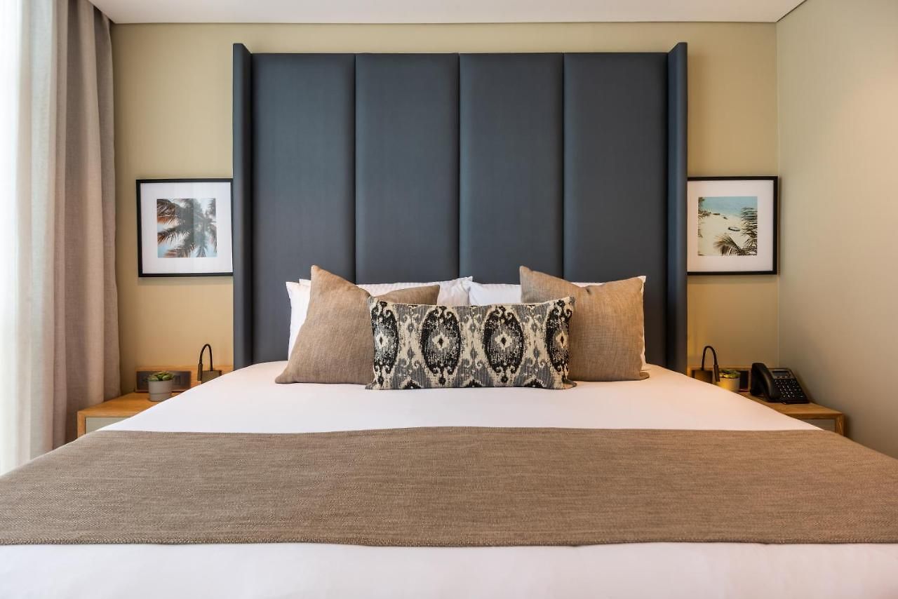 Oz Luxury Hotel
