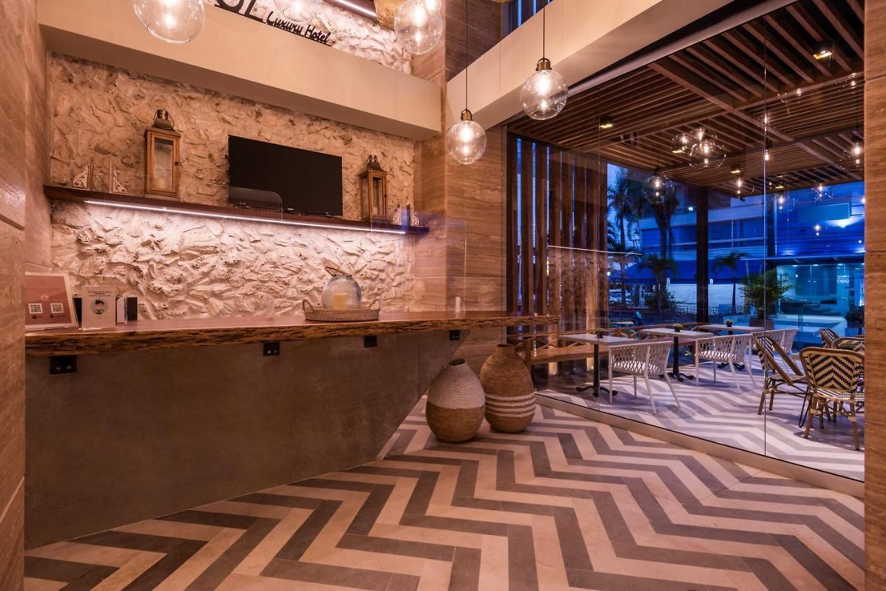 Oz Luxury Hotel