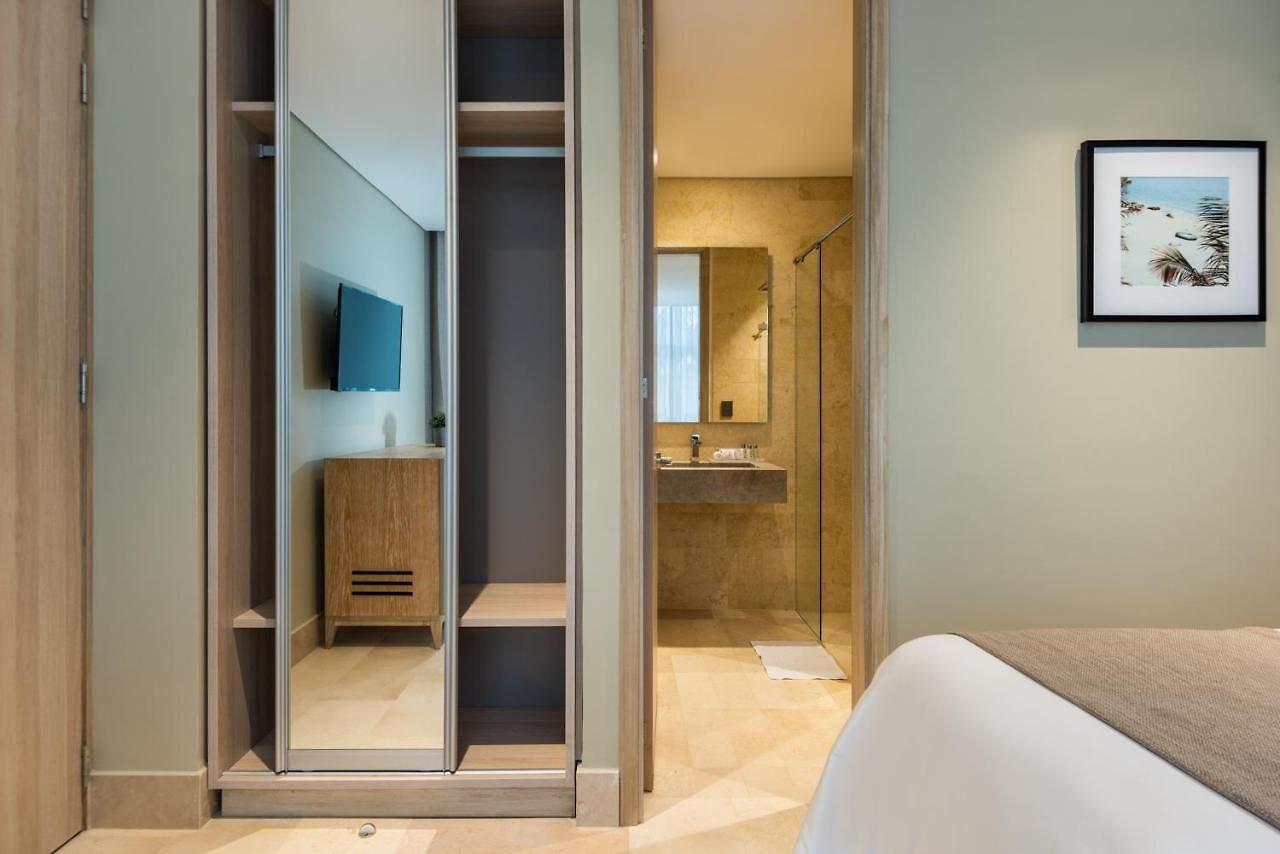 Hotel Oz Luxury