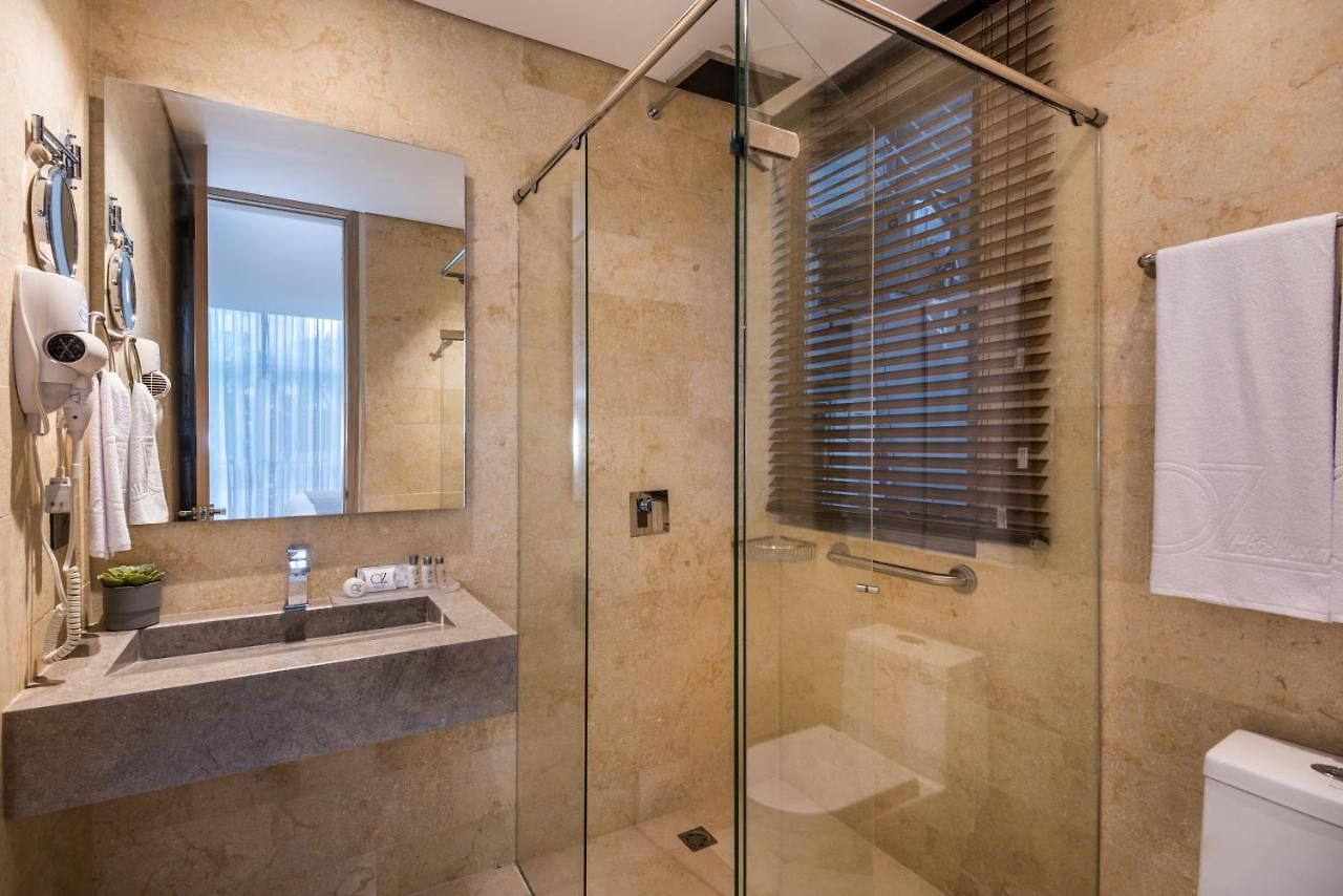 Hotel Oz Luxury 4*