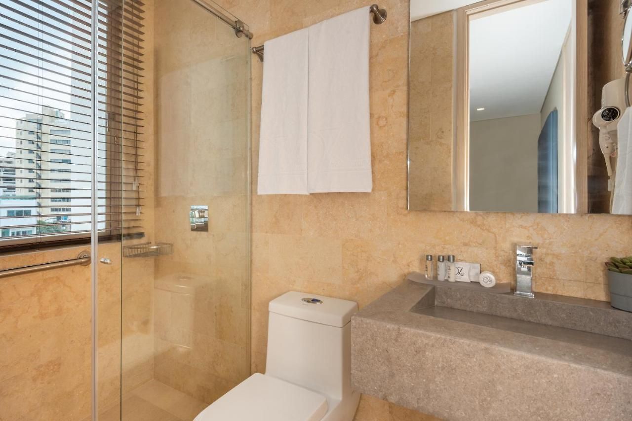 Hotel Oz Luxury 4*