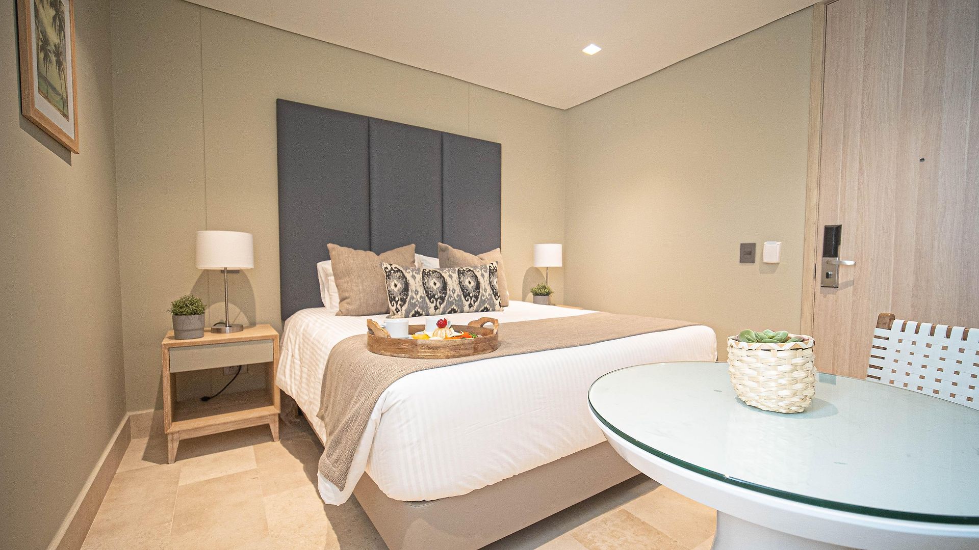 Oz Luxury Hotel 4*