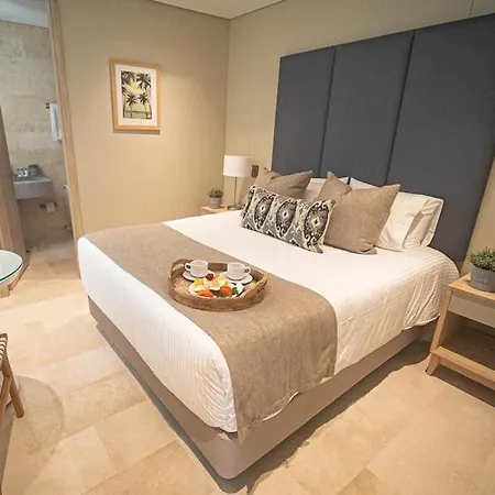 Oz Luxury Hotel